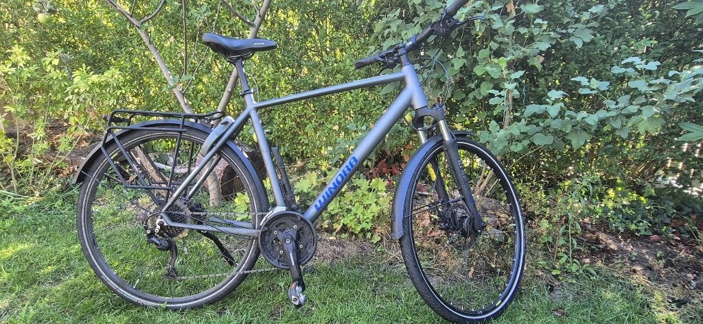 Winora Domingo 27 trekking-/stadsfiets, 28 inch, Vering, Zo goed als nieuw, Meer dan 20 versnellingen