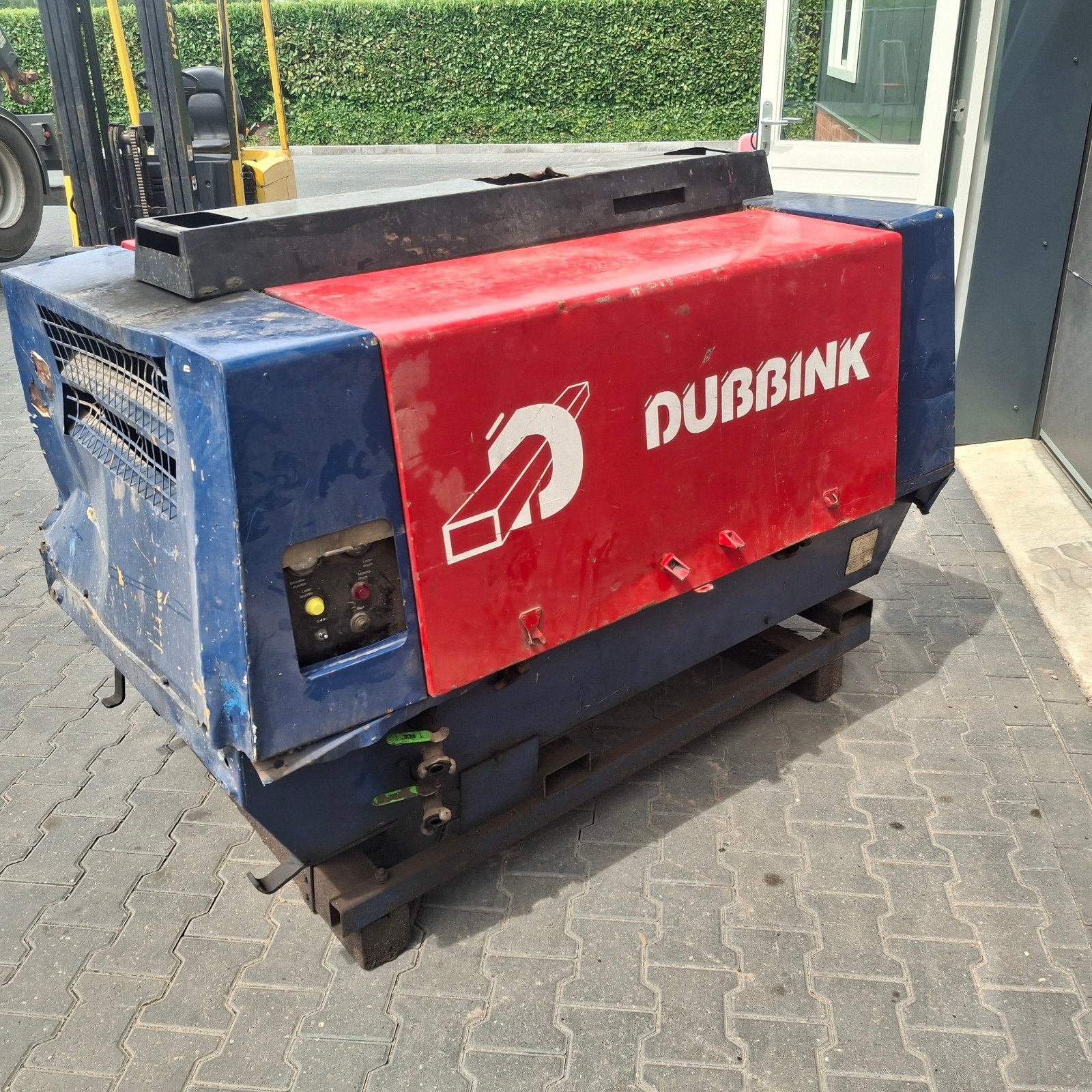 Atlas Copco Diesel Compressor met Deutz Motor, Doe-het-zelf en Verbouw, Compressors, 100 liter of meer, Ophalen, Gebruikt, Mobiel