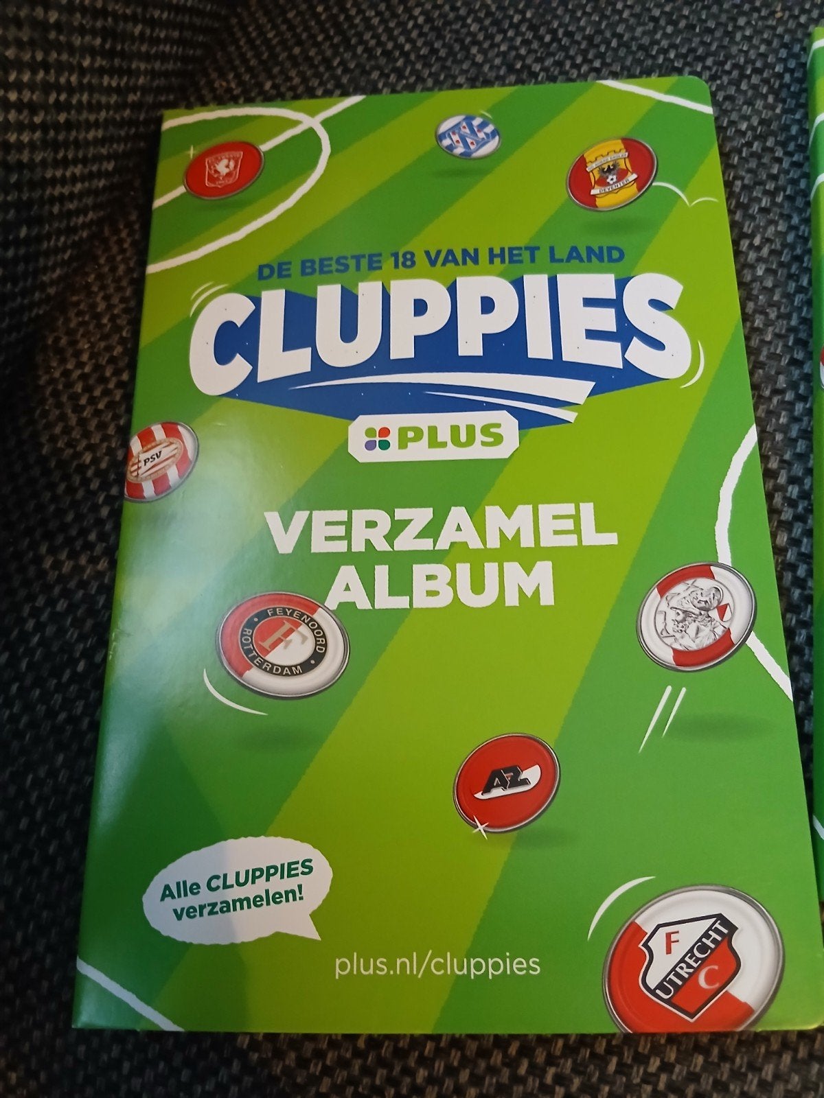 Cluppies verzamelalbum met munten - Plus supermarkt, Ophalen of Verzenden, Gebruikt, Overige binnenlandse clubs, Overige typen