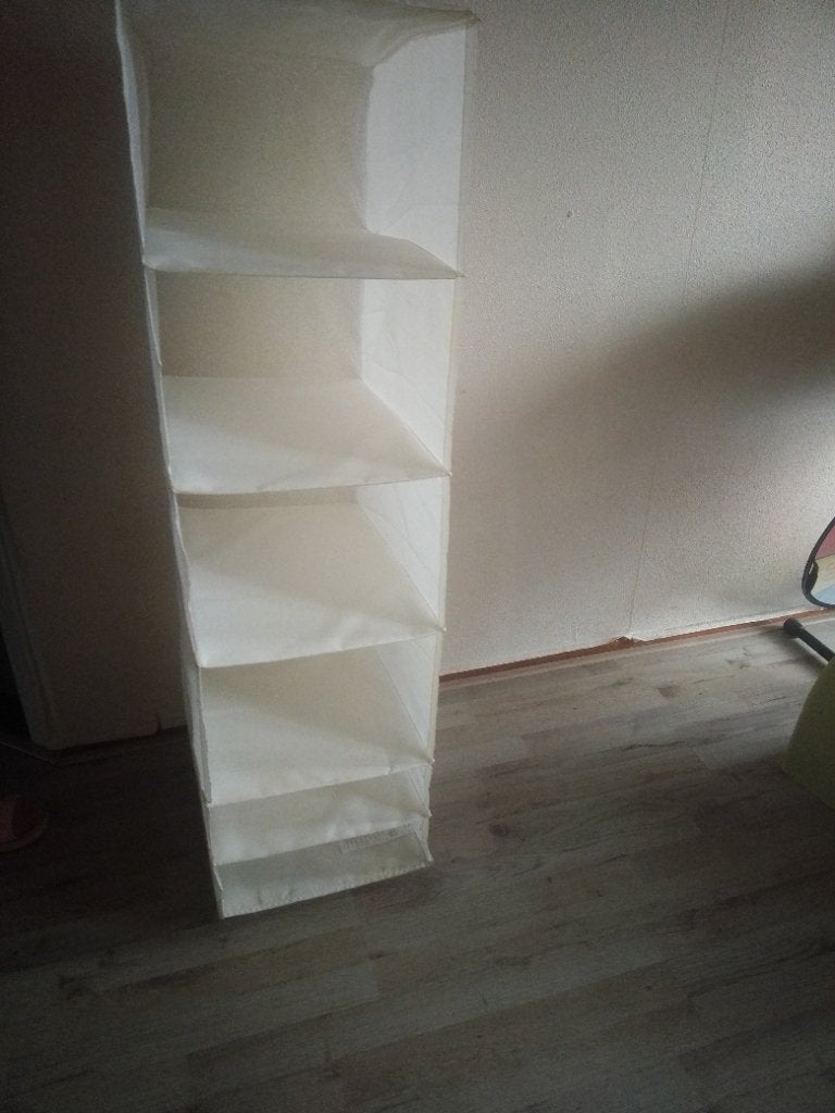 Hangende kast organizer met 6 vakken, Ophalen, Met plank(en), Gebruikt, Minder dan 25 cm