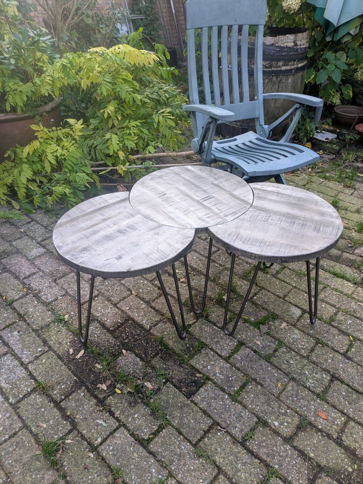 Set van 3 bijzettafeltjes - Hout en metaal, Ophalen, Minder dan 45 cm, Minder dan 55 cm, Gebruikt