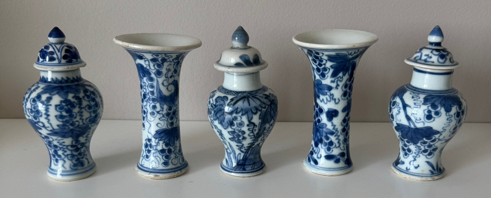 5 miniatuur vaasjes Kangxi Chinees porselein kaststel, Ophalen of Verzenden