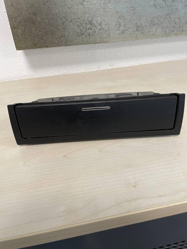 OEM BMW E46 3Serie Dashboardvakje /Brillenbakje/ Opbergvakje, Ophalen of Verzenden, Gebruikt, BMW