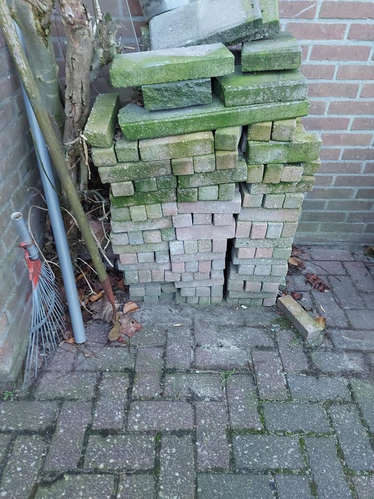 Waaltjes, Tuin en Terras, Ophalen, Beton, Klinkers