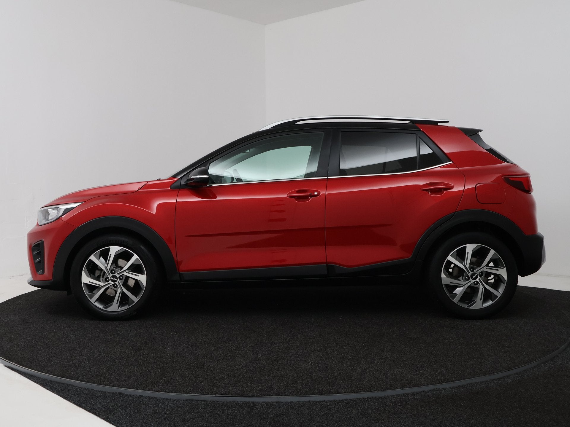 Kia Stonic 1.0 T-GDi MHEV GT-Line | 120PK | Stuur-/Stoelverw, 450 kg, Gebruikt, Leder en Stof, Origineel Nederlands