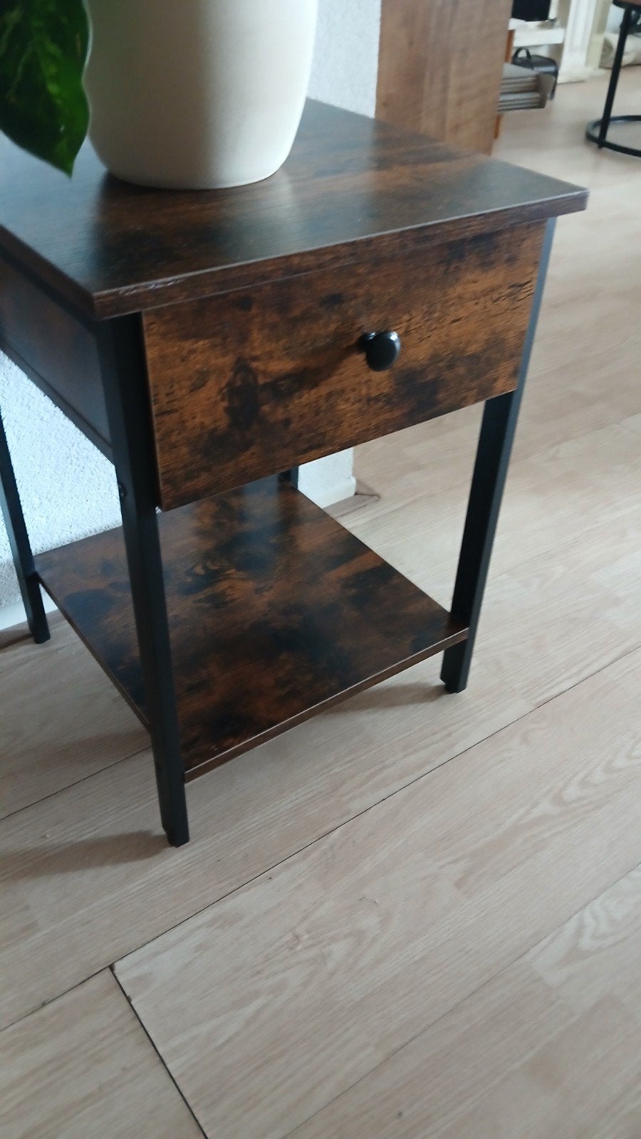 Stijlvol nachtkastjes van mangohout - 40x40x55 cm, Minder dan 45 cm, Zo goed als nieuw, Hout, 55 tot 70 cm