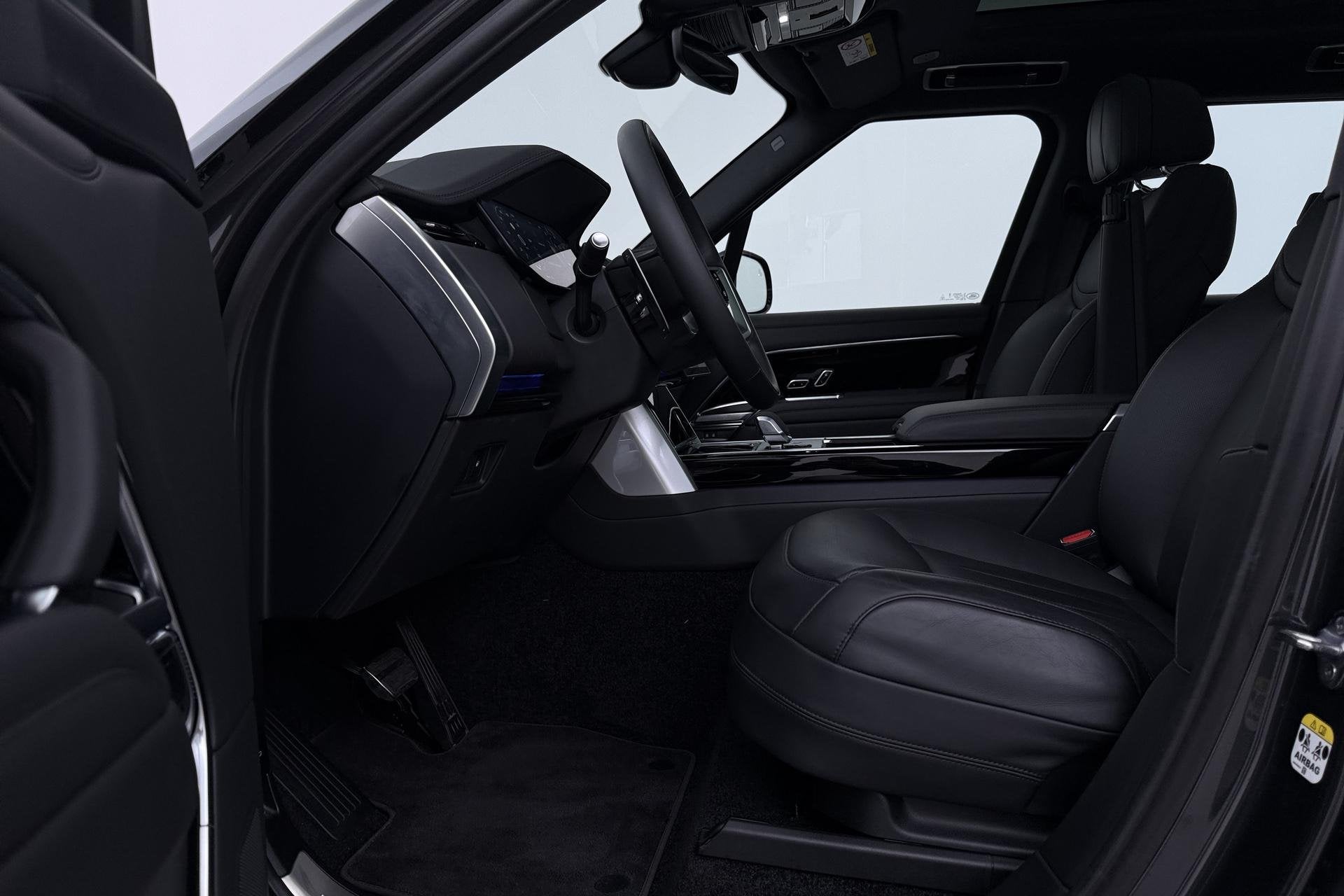 Land Rover Range Rover P550e HSE | 23 Inch SV-Bespoke | Pano, Automaat, Gebruikt, 2996 cc, Bedrijf