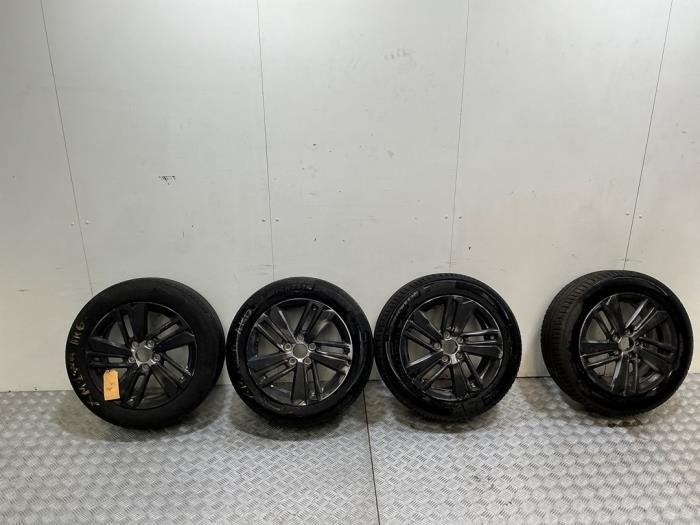 Velgen set + banden van een Peugeot 308 (308 21-), 12 maanden garantie, Gebruikt, -, -