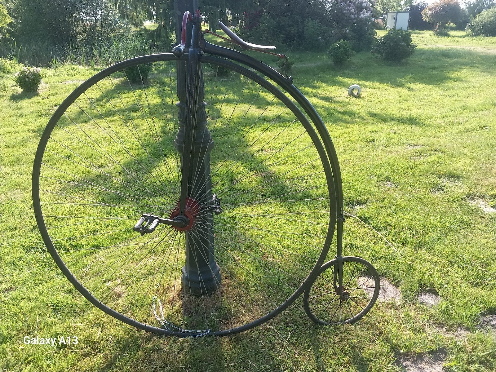 Antieke Hoge Bi of Penny-farthing Fiets, Ophalen