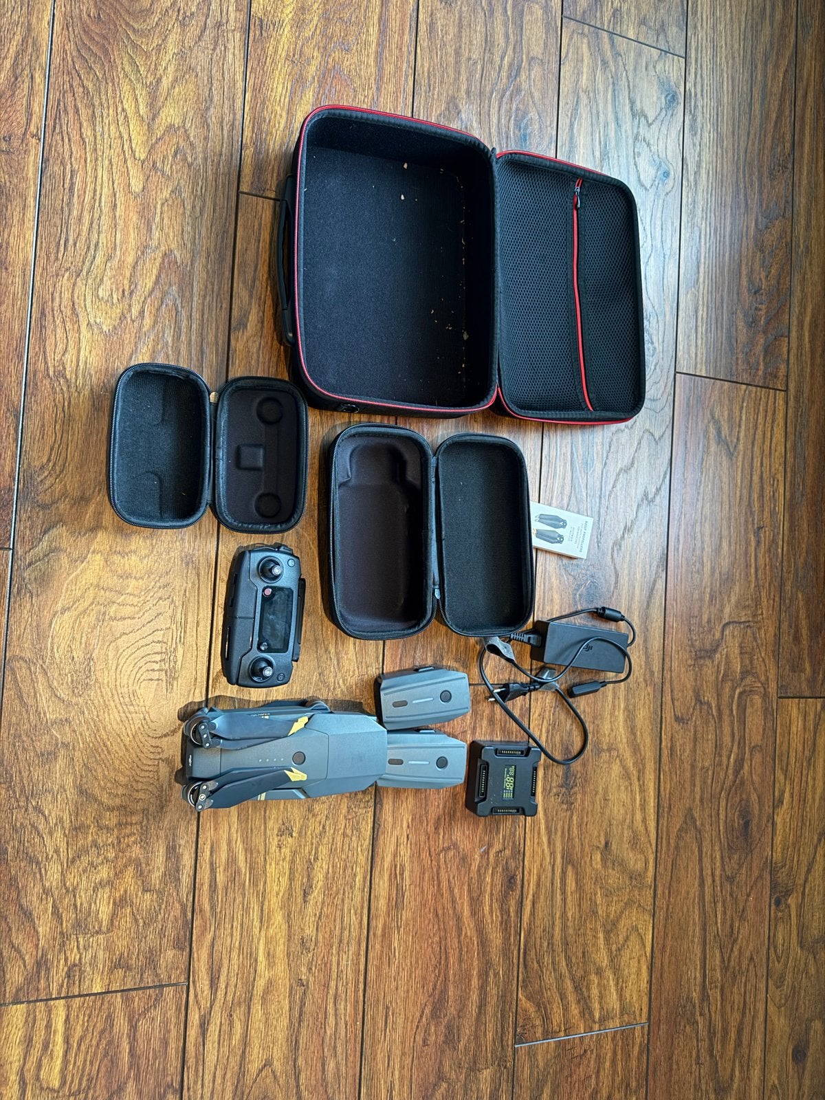 DJI Mavic Pro 1 Fly More Combo met 3 accu's en tassen, 250 tot 900 gram, Gebruikt, Cameradrone, Extra accu('s)