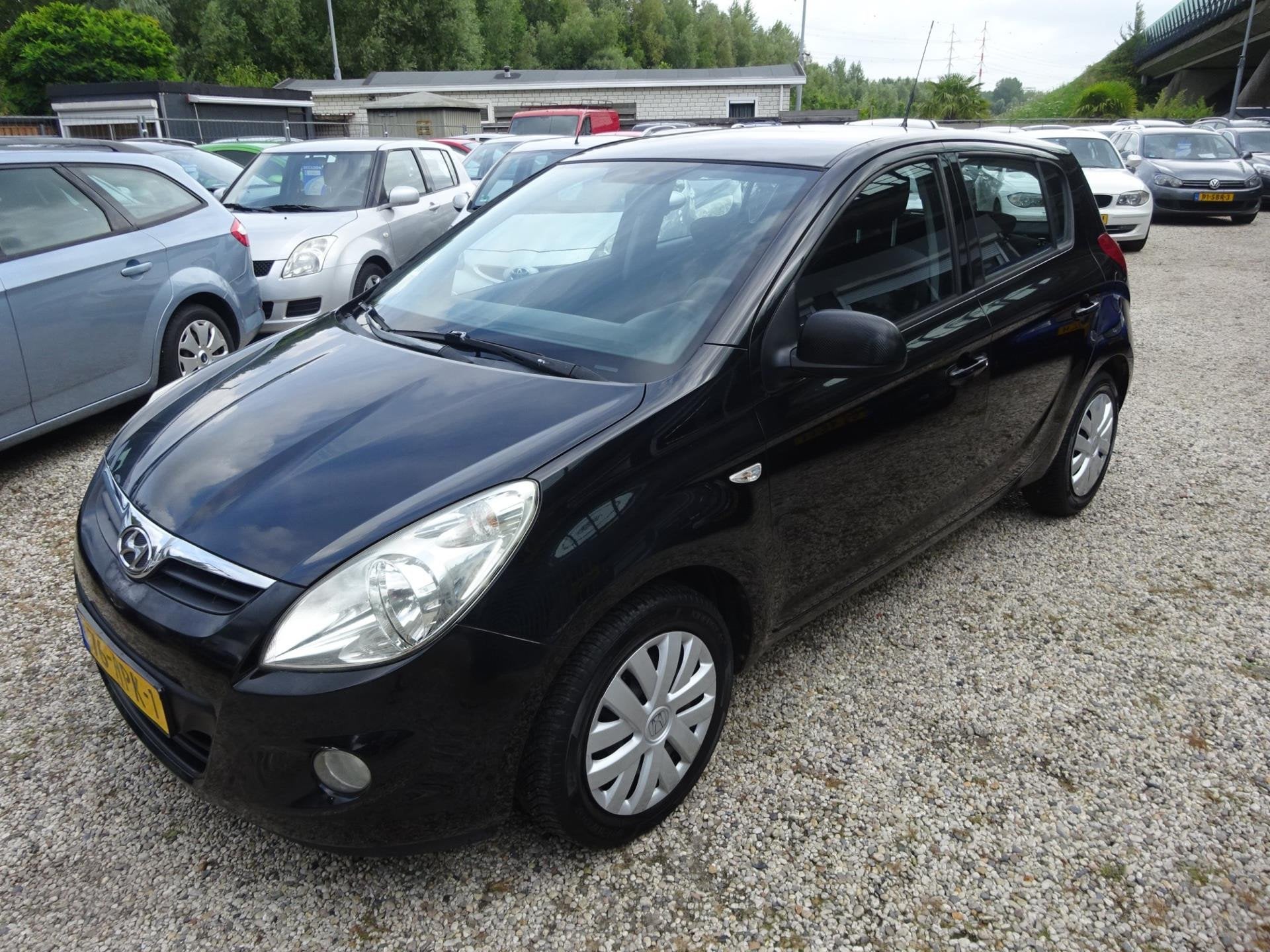 Hyundai I20 1.2i airco cruise control, Auto's, Gebruikt, 31 €/maand, 4 cilinders, Zwart