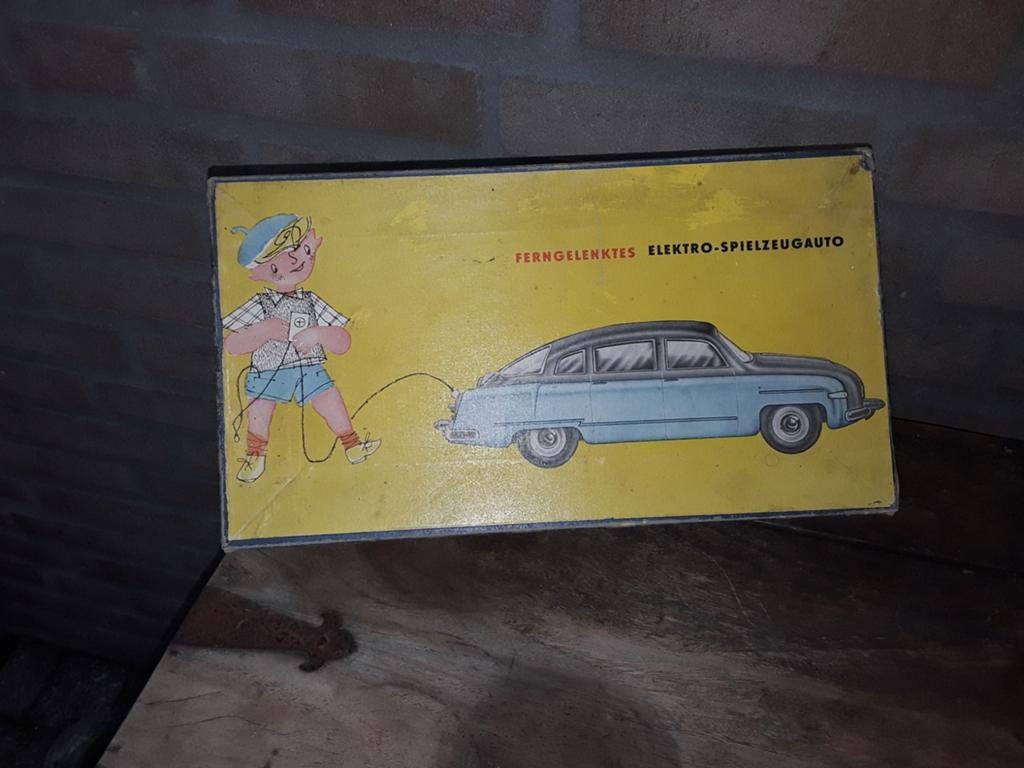 Elektro - spielzeugauto  Tatra 603 met orginele doos. DDR, Antiek en Kunst, Ophalen of Verzenden