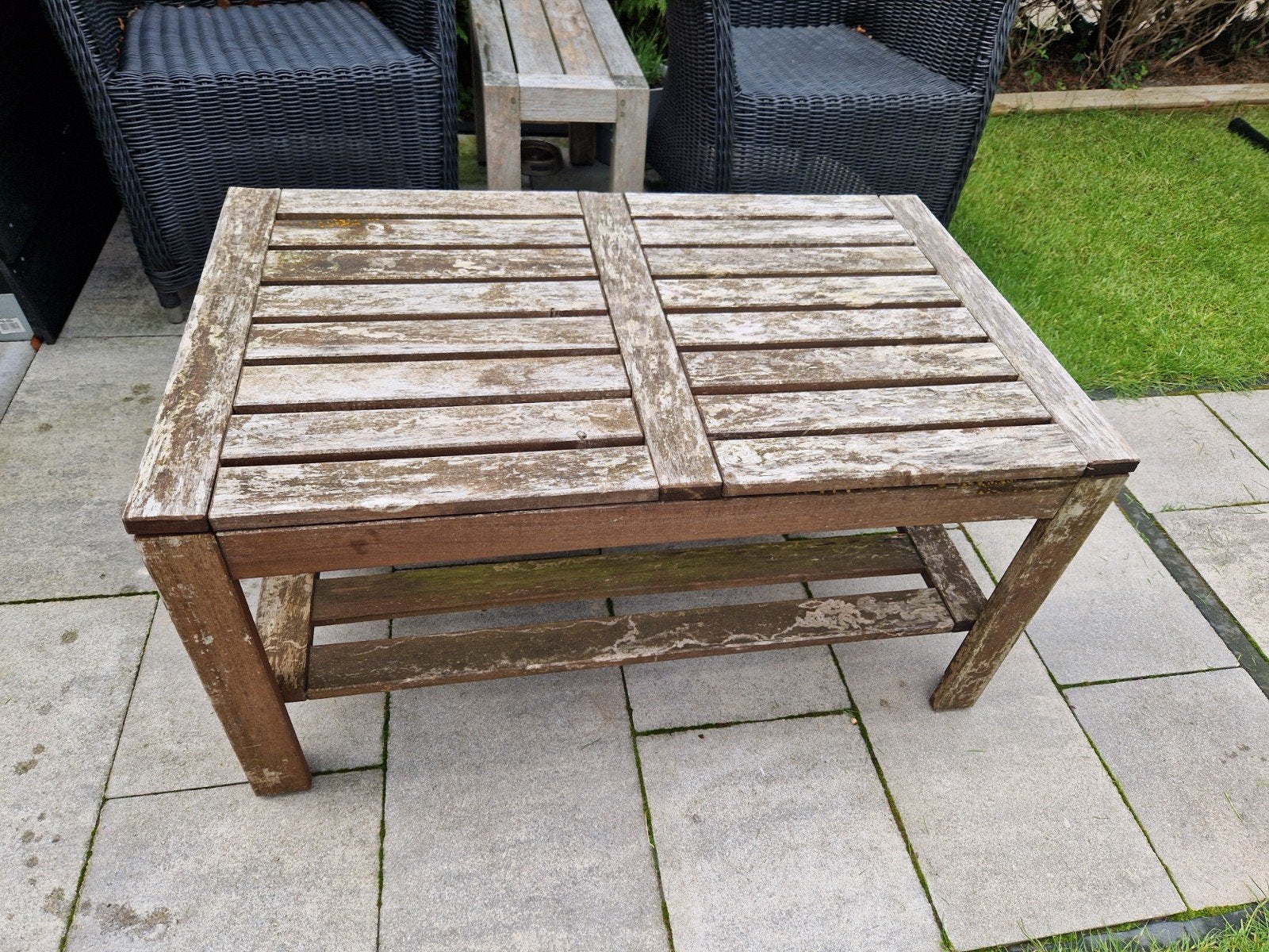 Gratis lage tuintafel 90x55cm, 45cm hoog, Tuin en Terras, Tuintafels, Ophalen, Gebruikt, Rechthoekig, Hout