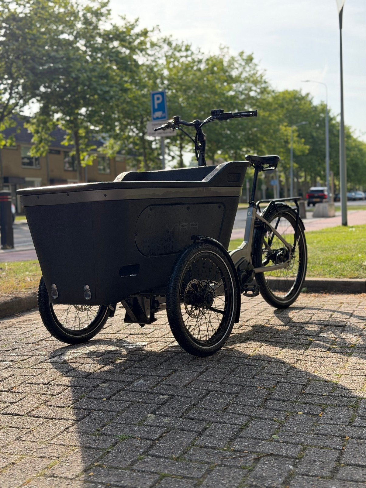 Vira elektrische bakfiets | Slechts 125 km | Nieuwstaat, Fietsen en Brommers, Fietsen | Bakfietsen, Elektrisch, Zo goed als nieuw
