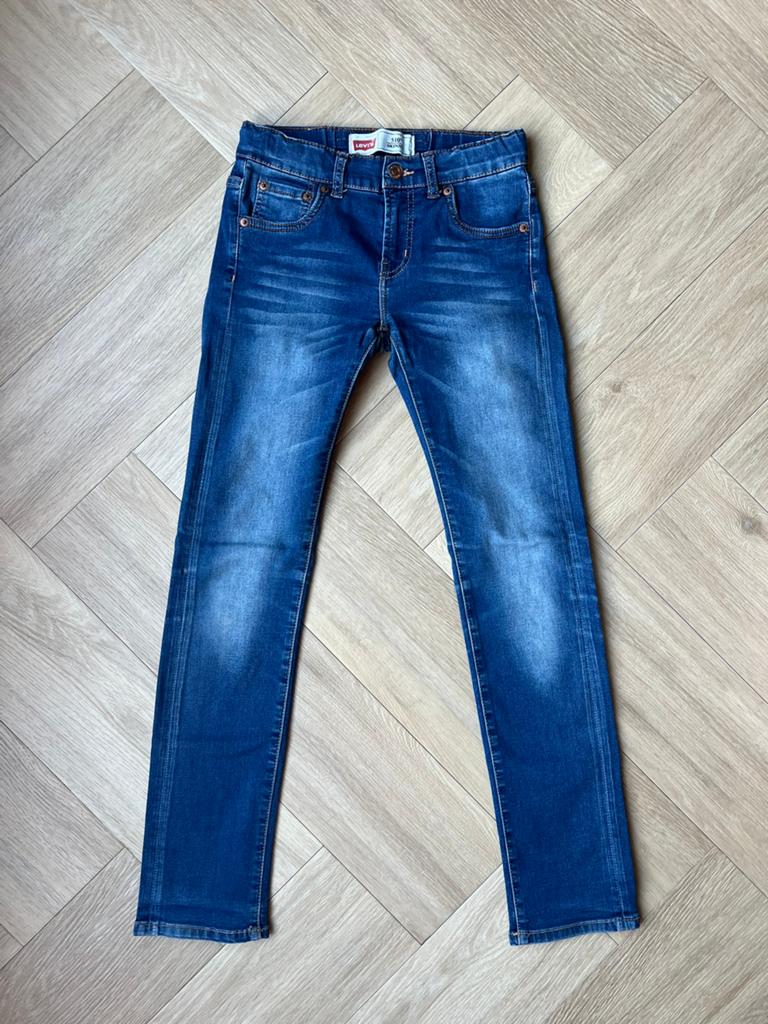Spijkerbroek, Levi’s 510, maat 134/140 (10), Ophalen of Verzenden, Zo goed als nieuw, Jongen of Meisje, Broek