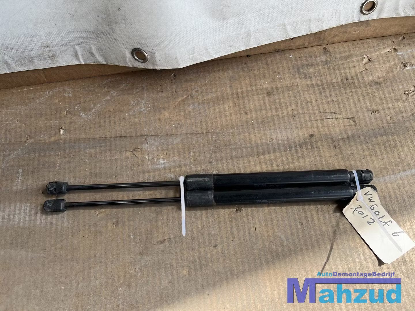 VW GOLF 6 Links rechts achterklep gasveer set 2008-2014, Gebruikt, Volkswagen, Volkswagen AG, Achter