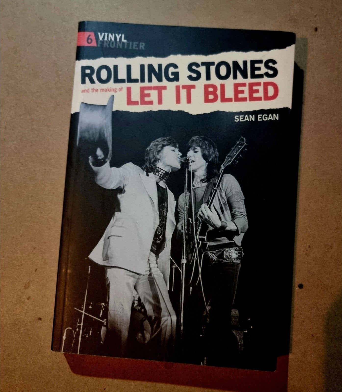 Rolling Stones: Let It Bleed - Vinyl Frontier Boek, Ophalen of Verzenden, Gelezen, Artiest, Sean Egan