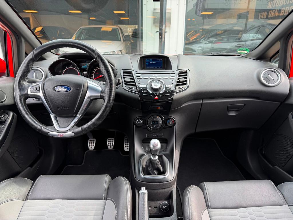 Ford Fiesta 1.6 ST2 182Pk 1e Eigenaar|Clima|Bleutooth|Stoelv, 1596 cc, 1063 kg, Gebruikt, Zwart