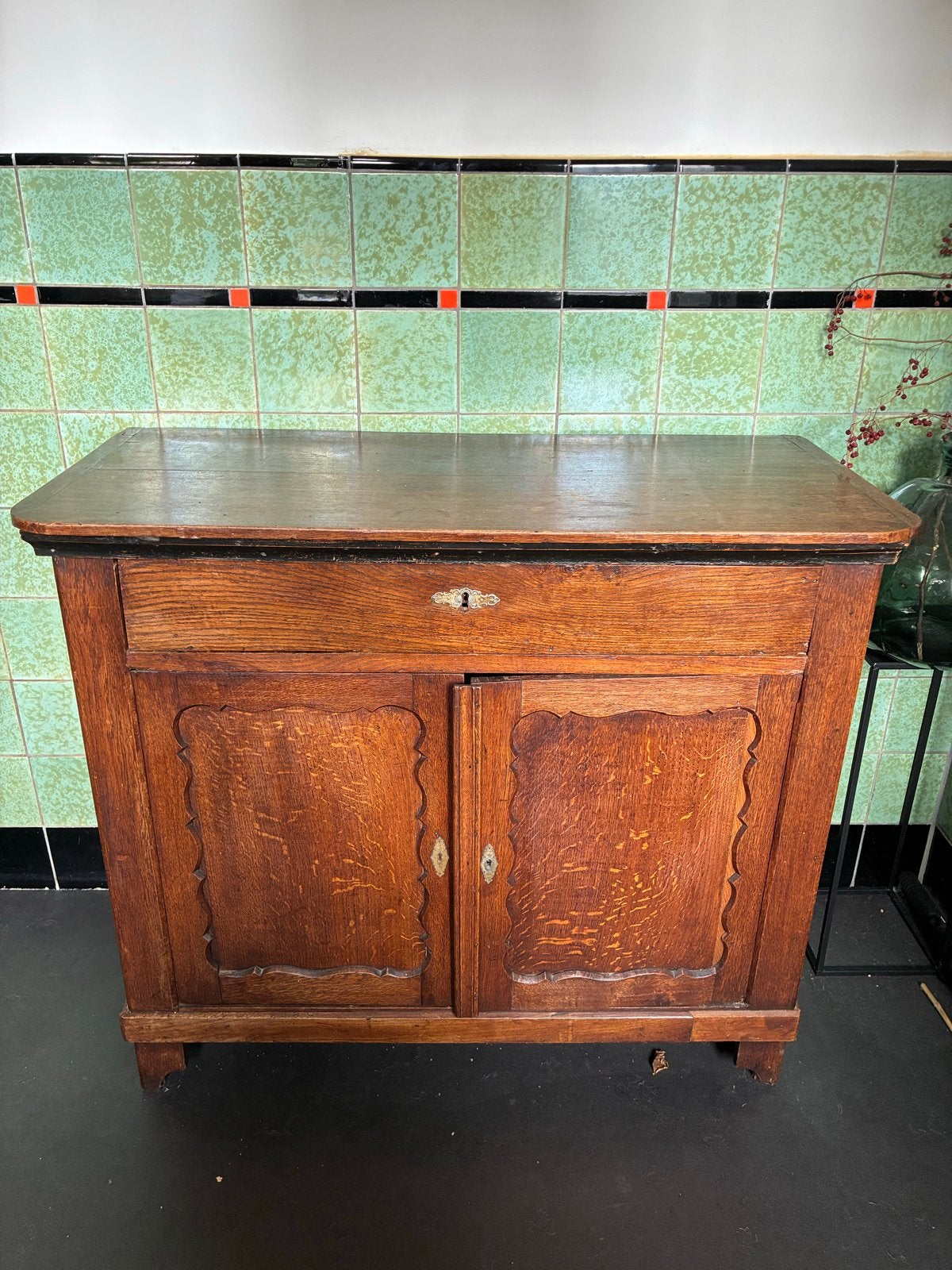 Antiek eikenhouten kastje met lade en deuren, Ophalen