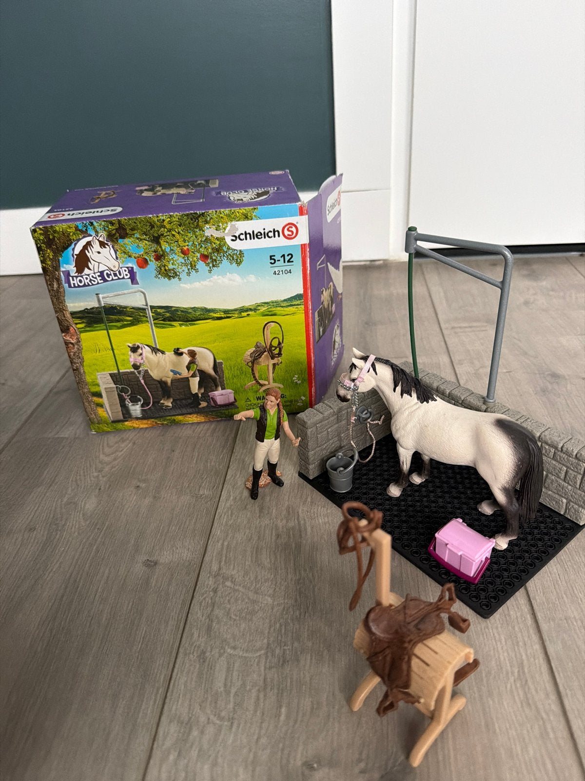 Schleich Horse Club Paardenwasplaats 42104, Ophalen, Zo goed als nieuw