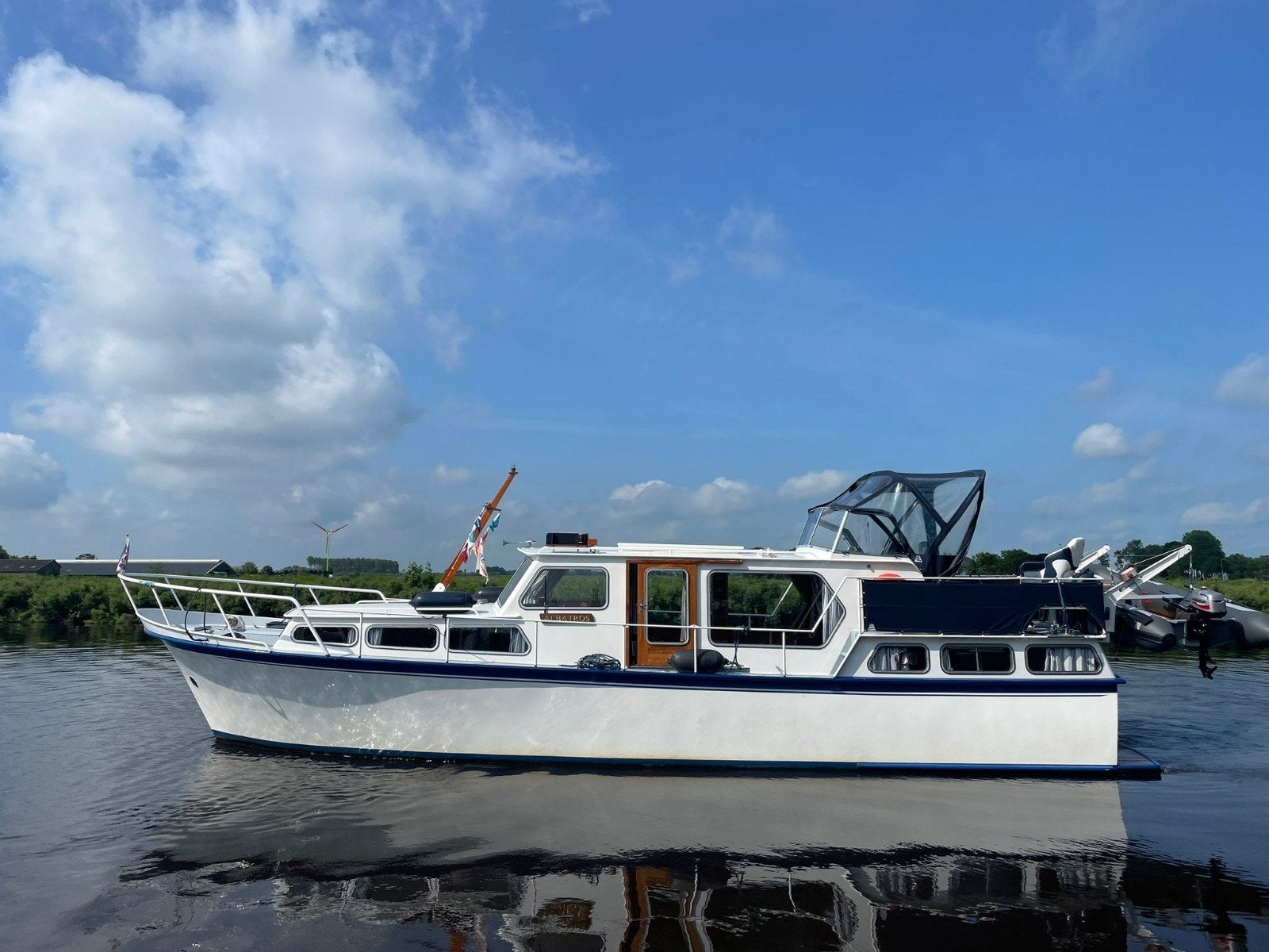 Motorjacht Albatros, Watersport en Boten, Diesel, Kruiser, 4 m, Koelkast