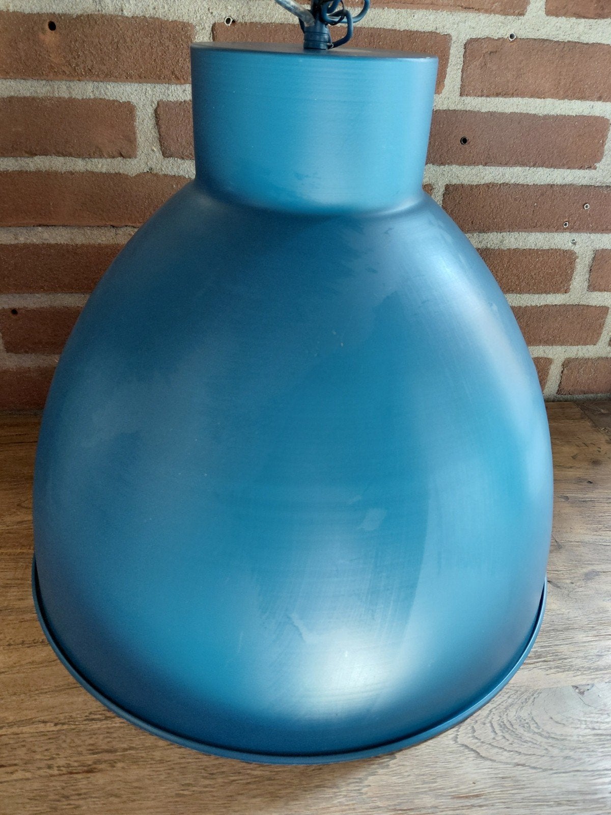 Blauwe industriële hanglamp E27, max 60W, Huis en Inrichting, Lampen | Hanglampen, Ophalen, Gebruikt, Metaal, Industrieel