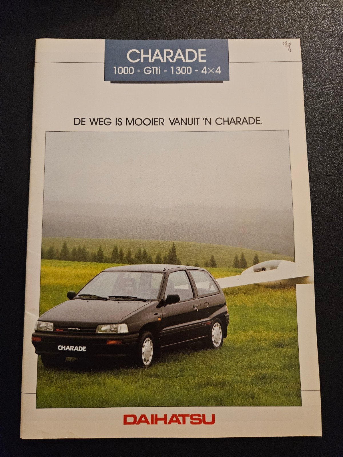 Brochure Daihatsu Charade 1989, Ophalen of Verzenden, Zo goed als nieuw, Overige merken