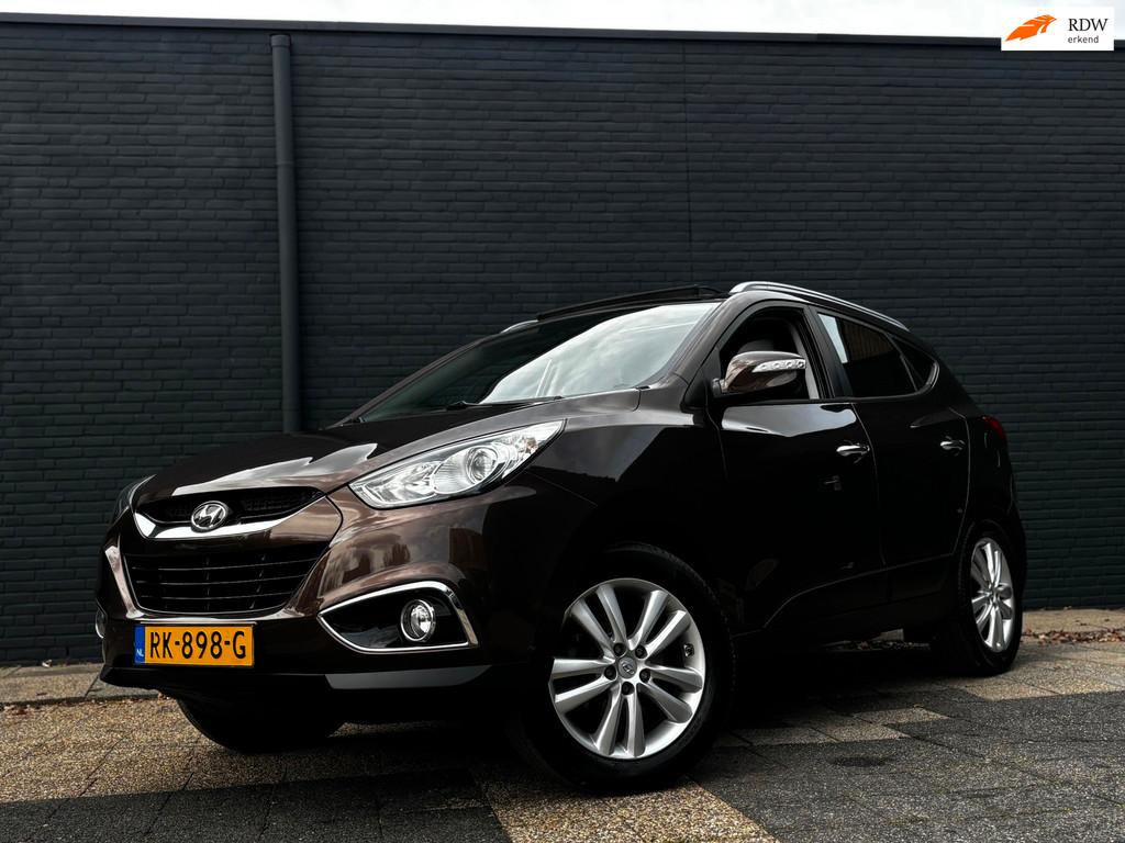Hyundai Ix35 2.0i i-Catcher | 4WD | Automaat | Panoramadak |, Automaat, Gebruikt, Zwart, 4 cilinders