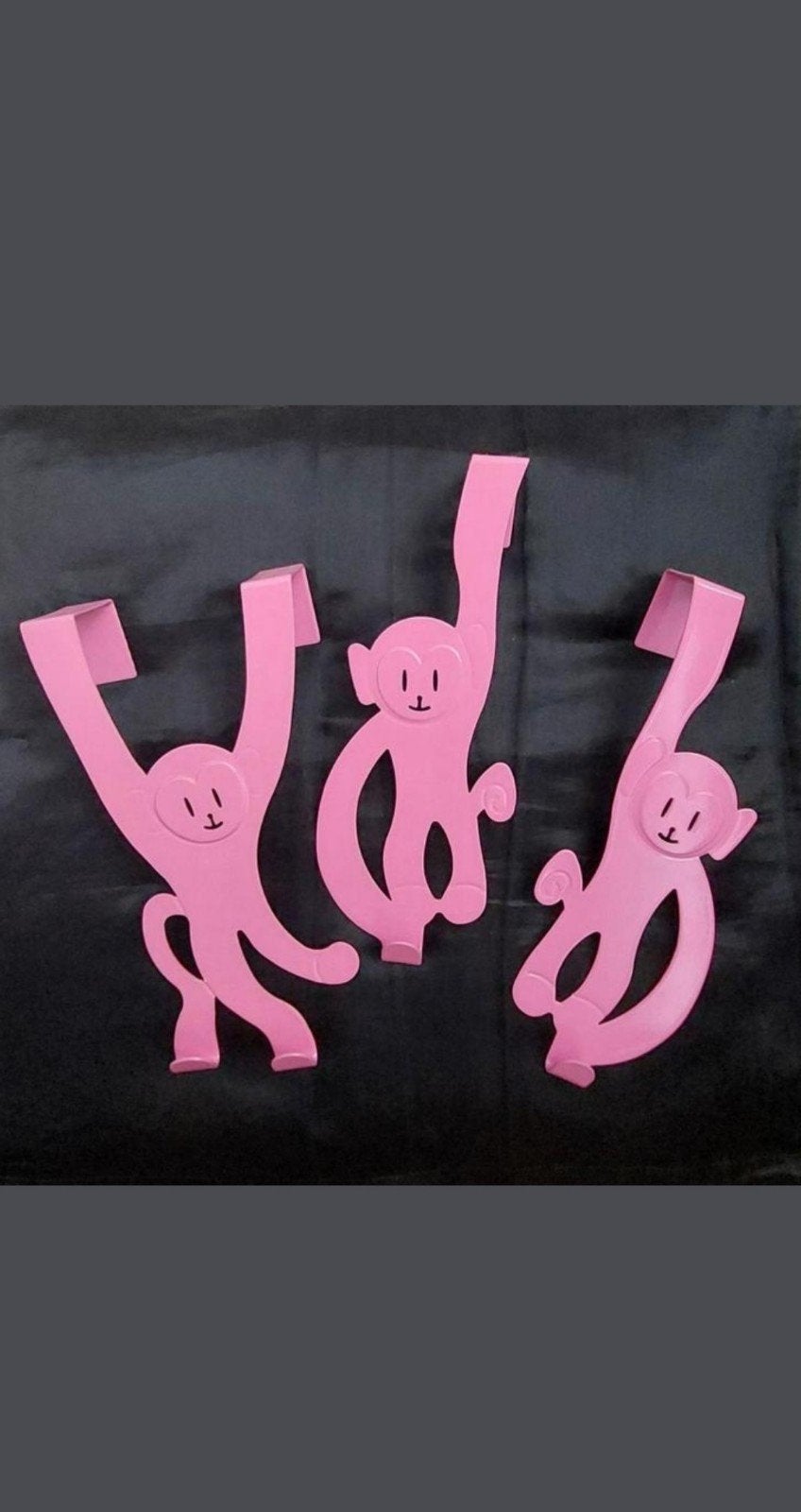 Voor 1 prijs: 3 Roze Aapjes kapstokjes/deurhangers/-haakjes, Ophalen, Zo goed als nieuw, Metaal, Minder dan 100 cm