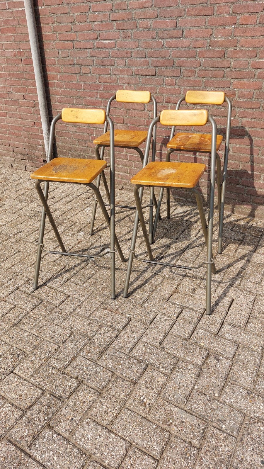 4 barkrukken / inklapbaar, Ophalen, Gebruikt, Met voetsteun, 60 tot 90 cm
