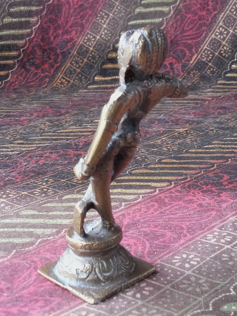 Mooi antiek Oosters tempelbeeldje van brons 9,4 cm., Antiek en Kunst, Kunst | Niet-Westerse kunst, Goud, Handgemaakt, Ophalen of Verzenden