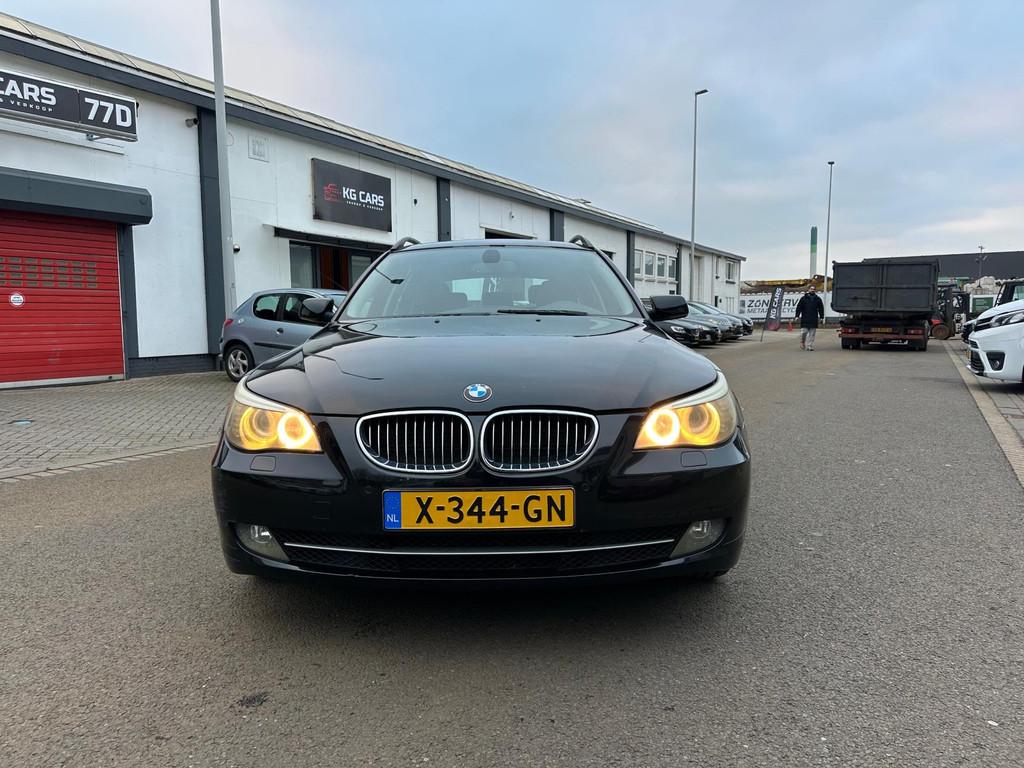BMW 5-serie Touring 525i, 13 km/l, Achterwielaandrijving, 218 pk, Handgeschakeld