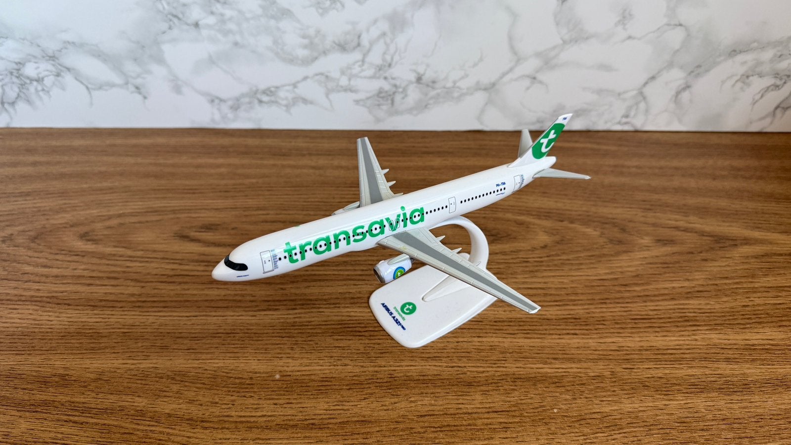 Airbus A321NEO A321 Transavia PH-TRA Vliegtuig, Overige merken, 1:72 tot 1:144, Gebruikt, Ophalen of Verzenden