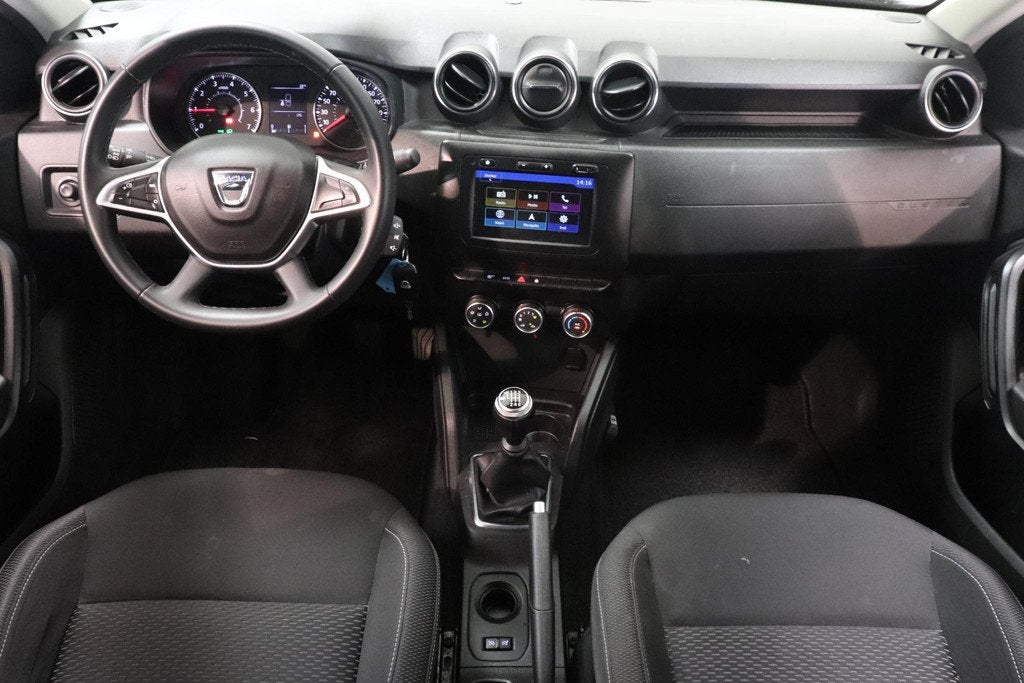 Dacia Duster 1.0 TCe Bi-Fuel Comfort | Airco | Navigatie | L, Auto's, Dacia, Voorwielaandrijving, Gebruikt, 4 cilinders, Zwart