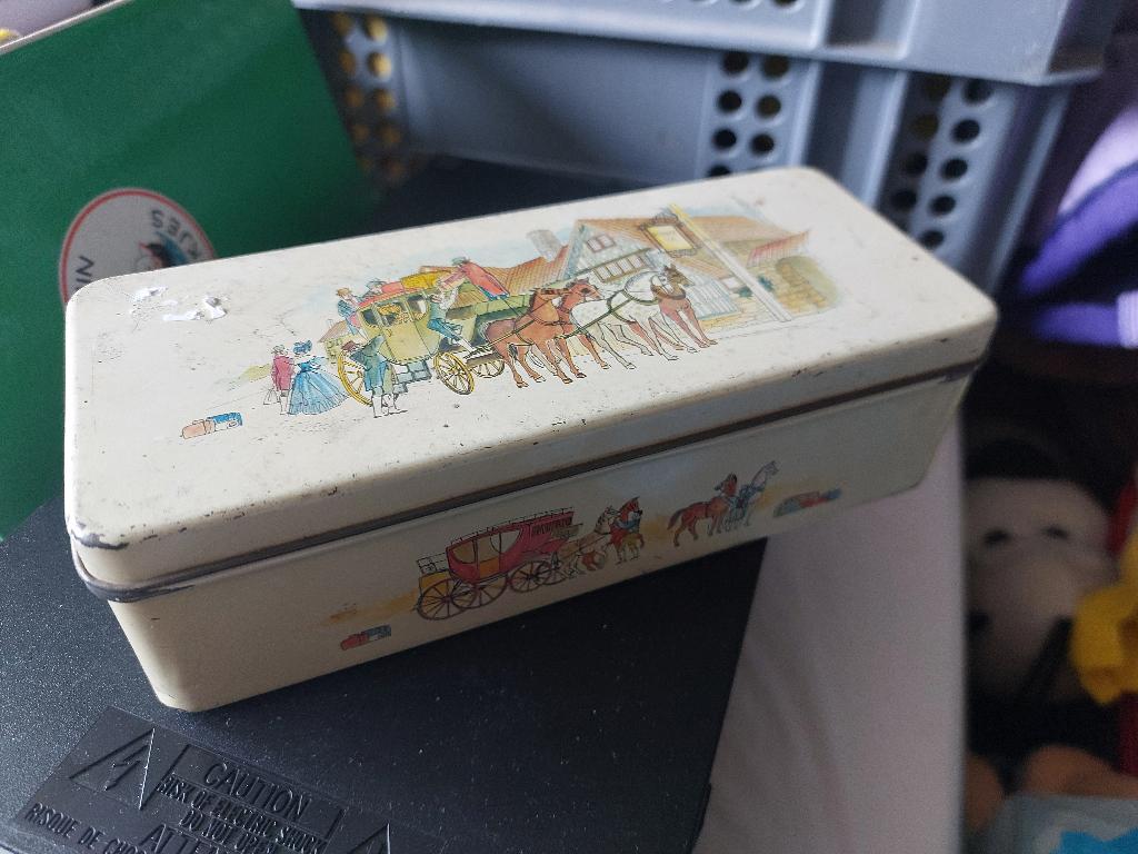 oud Pickwick theeblikje, Verzamelen, Blikken, Ophalen of Verzenden, Gebruikt, Overige