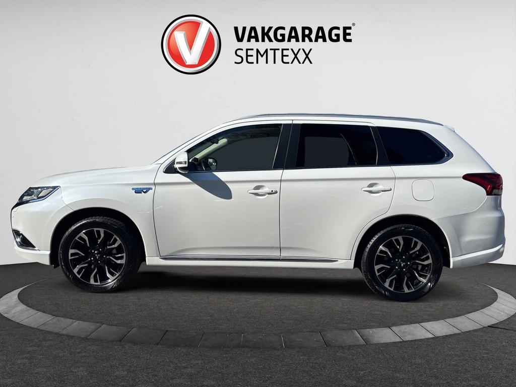 Mitsubishi Outlander 2.0 PHEV Executive Edition |Trekhaak |, 1998 cc, Euro 6, 4 cilinders, 1820 kg