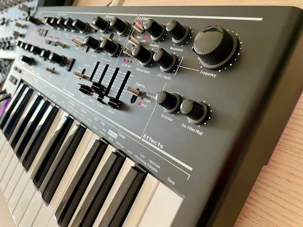 Novation AFX Station, Ophalen, Zo goed als nieuw, Overige aantallen, Novation