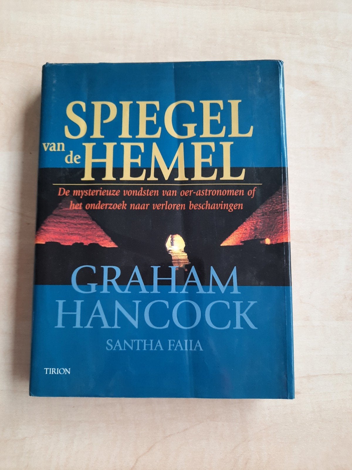 Spiegel van de Hemel - Graham Hancock & Santha Faiia, Boeken, Ophalen of Verzenden, Gelezen, Graham Hancock, Nederland