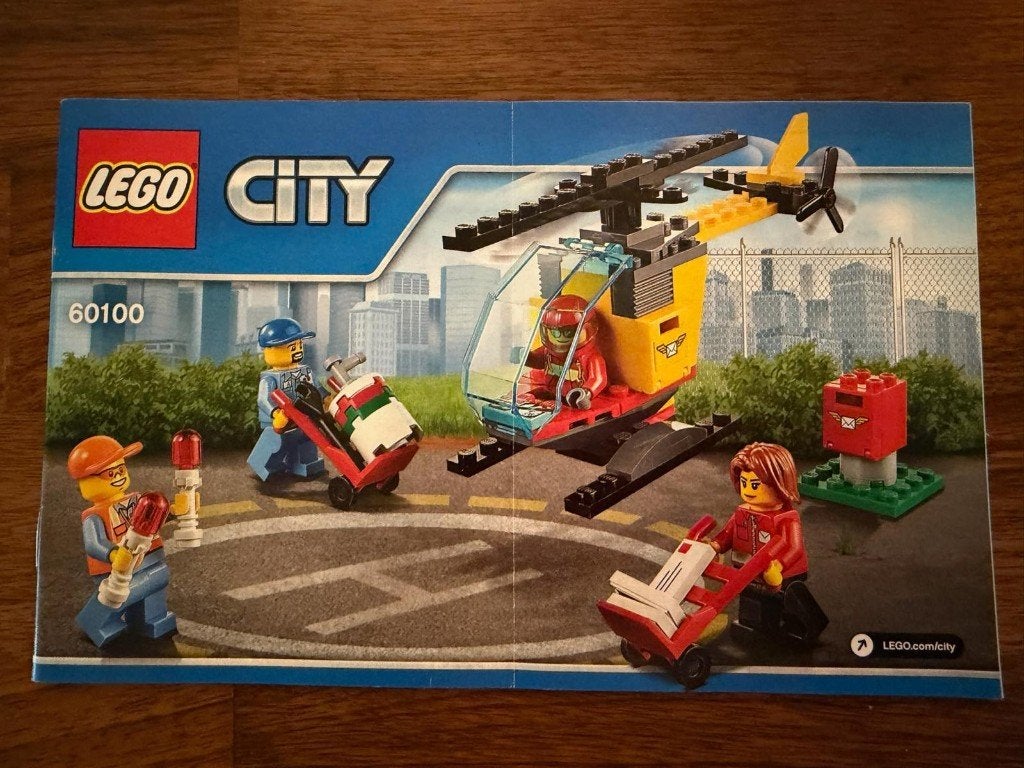 Lego City - 60100 Airport Starter set, City, Lego, Ophalen of Verzenden, Zo goed als nieuw