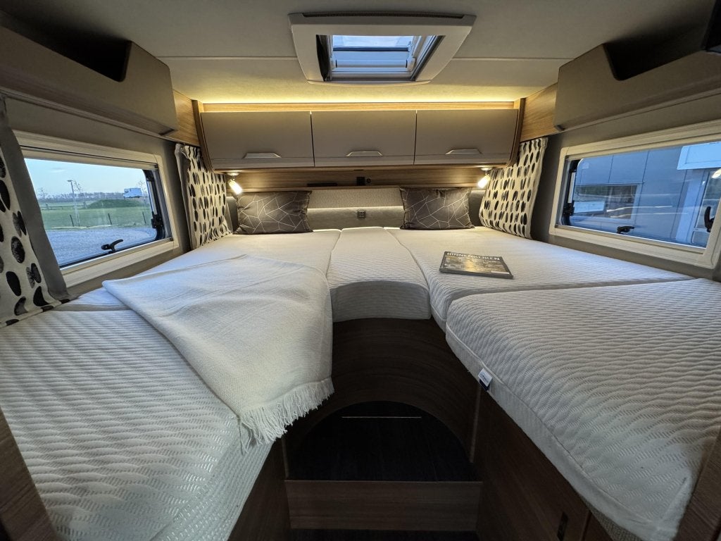 Caravans And Camping Knaus