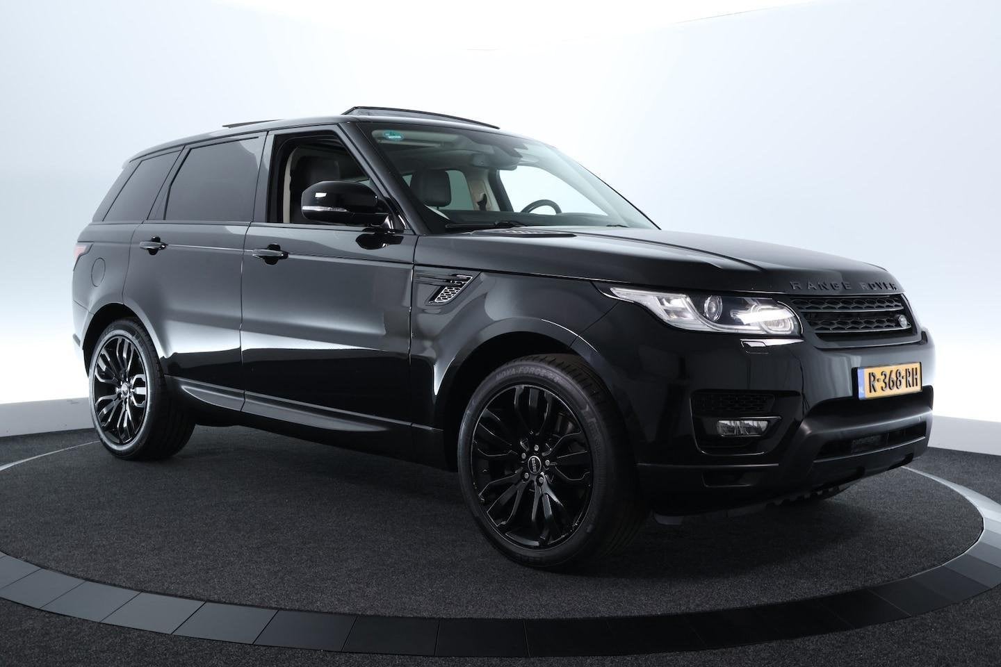 Land Rover Range Rover Sport 3.0 TDV6 HSE Dynamic |PANO|TREK, 249 pk, Gebruikt, 2993 cc, 255 €/maand