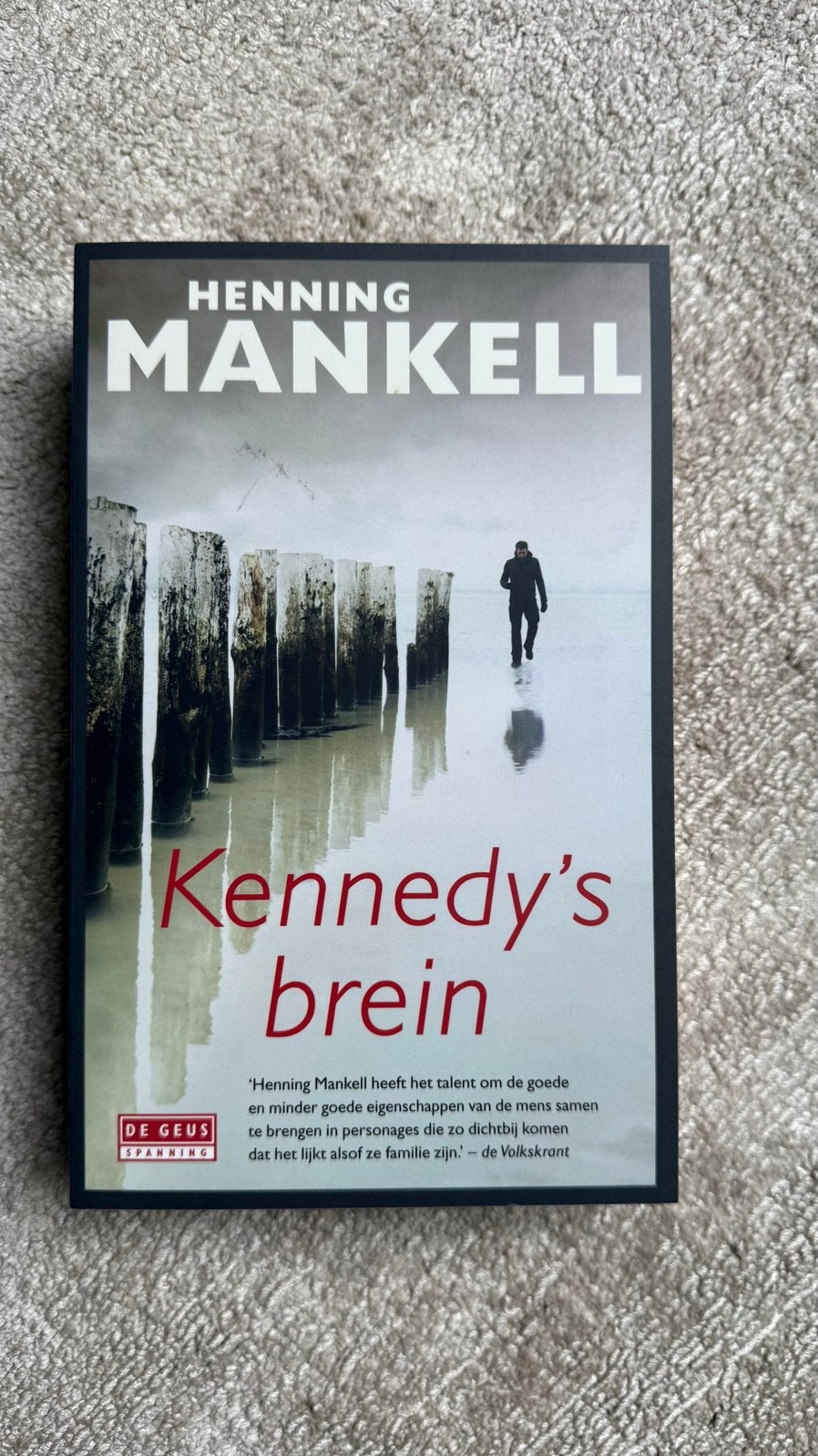 Kennedy's Brein - Henning Mankell (De Geus), Boeken, Ophalen, Nieuw, Nederland