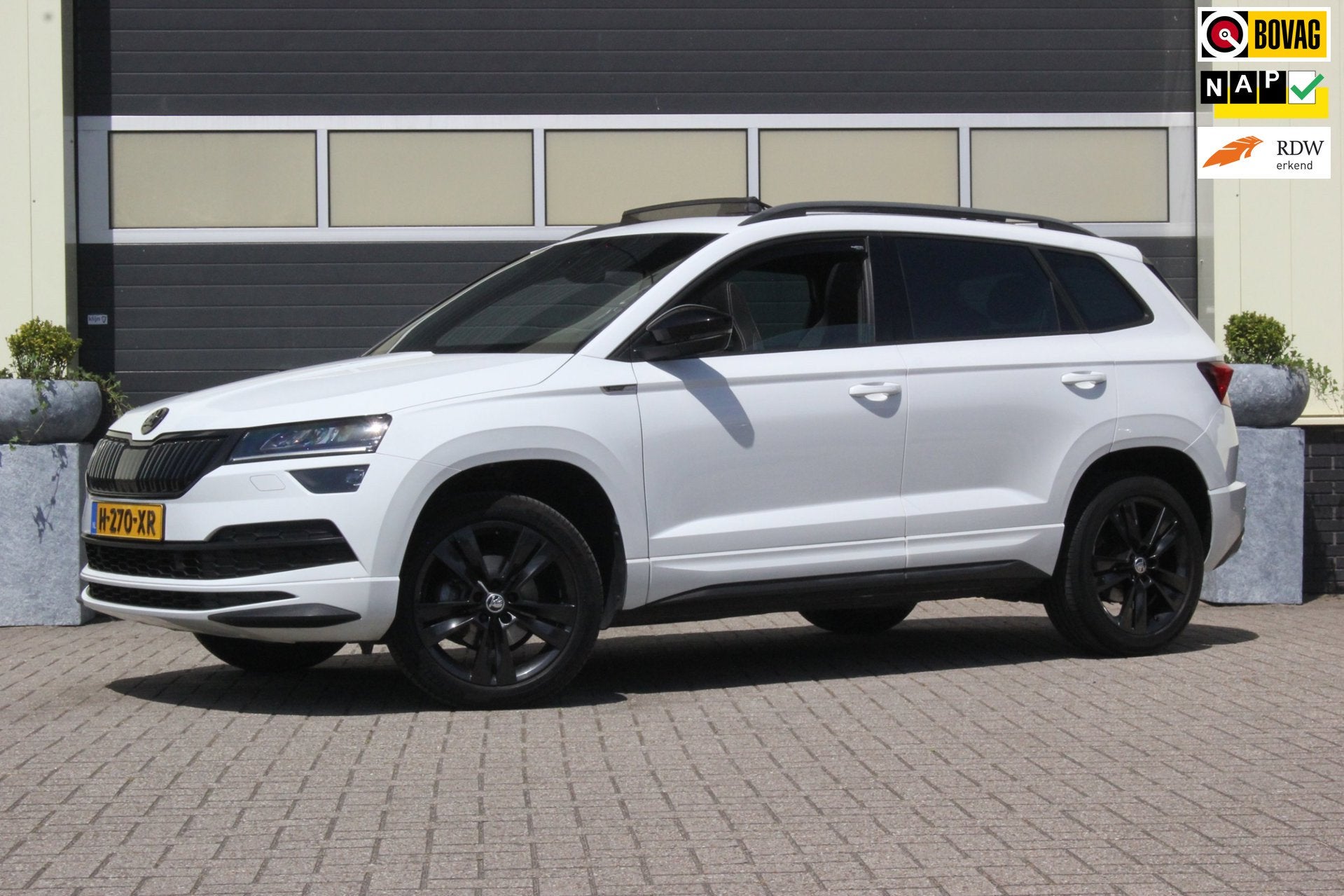 Skoda Karoq 1.5 TSI ACT Sportline Business | Panoramadak |, Auto's, Skoda, Bedrijf, Te koop, Karoq, ABS, Achteruitrijcamera, Adaptive Cruise Control