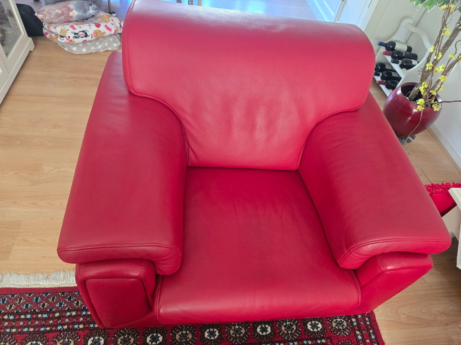 Leren bank rood, Huis en Inrichting, Ophalen of Verzenden, Gebruikt, 75 tot 100 cm