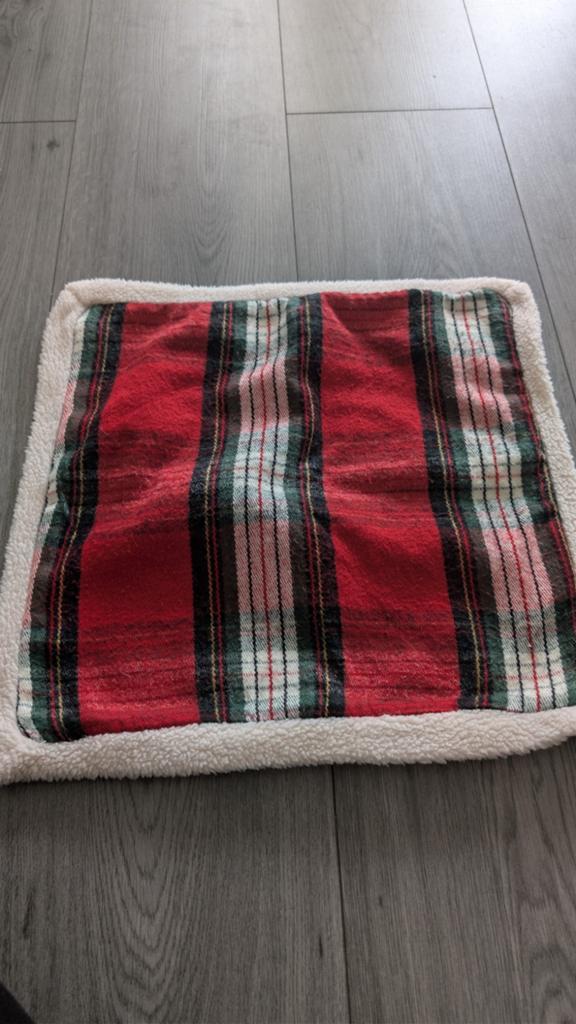 Geruite Kussenhoes met Teddy Stof - Rood/Groen/Wit, Ophalen of Verzenden, Gebruikt, Rood, Rechthoekig
