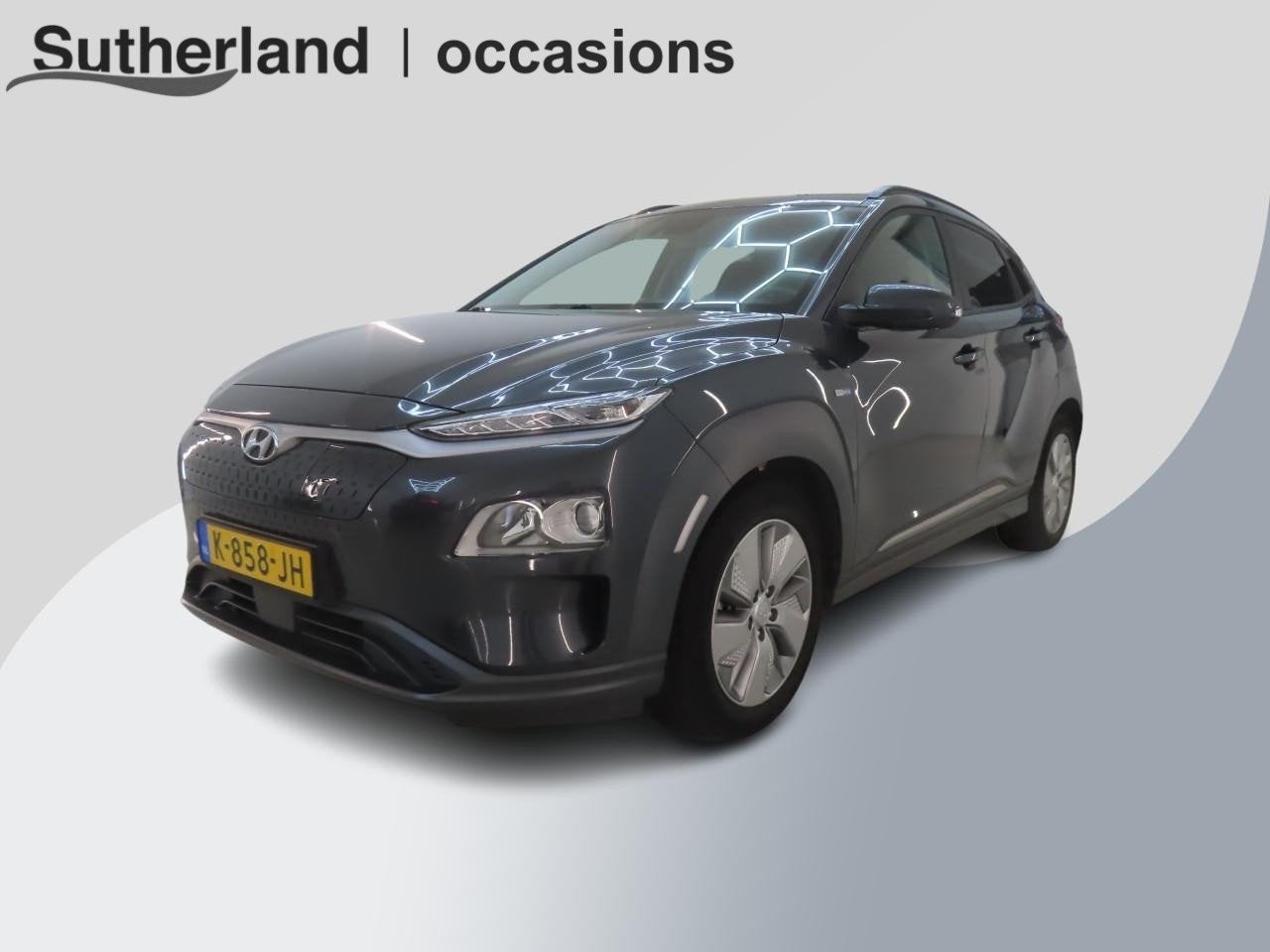 Hyundai Kona EV Fashion 64 kWh | SOH 98,9 % | Warmtepomp | N, Stof, Gebruikt, Verwarmde buitenspiegels, Origineel Nederlands