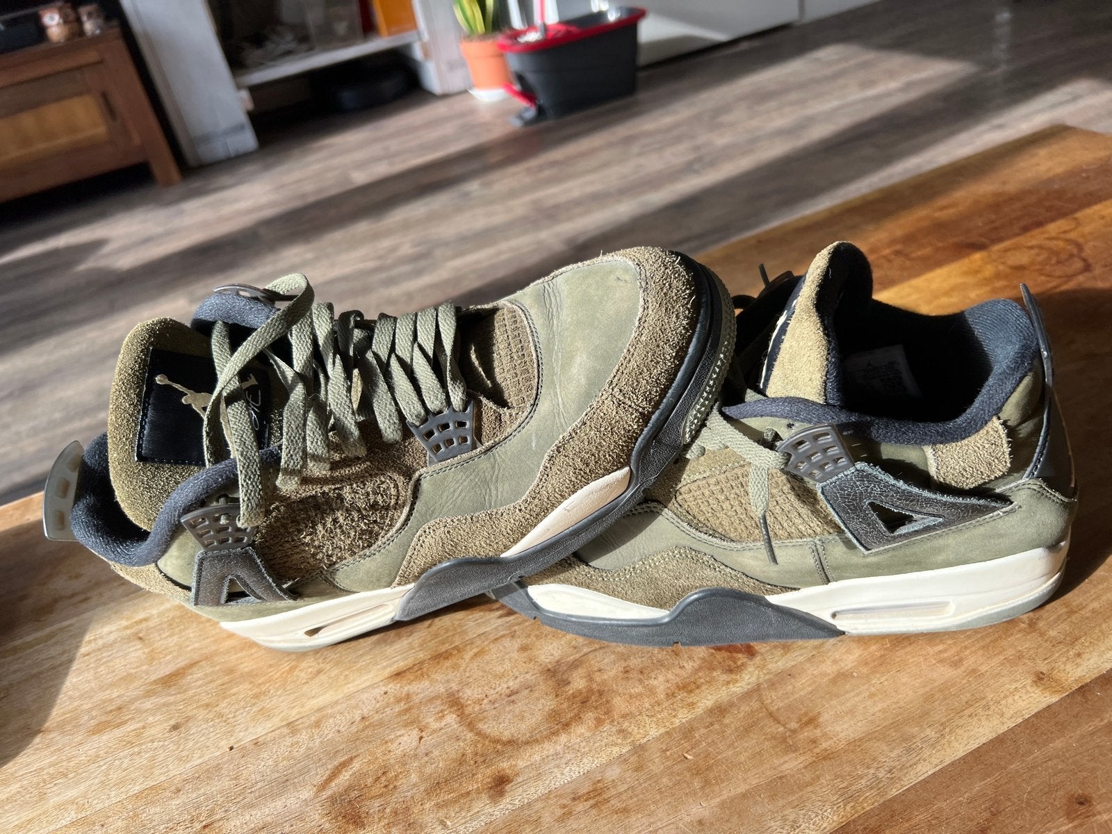 Nike Air Jordan 4 Retro SE Craft Olive - Maat 45, Ophalen of Verzenden, Gedragen, Overige kleuren, Sneakers of Gympen
