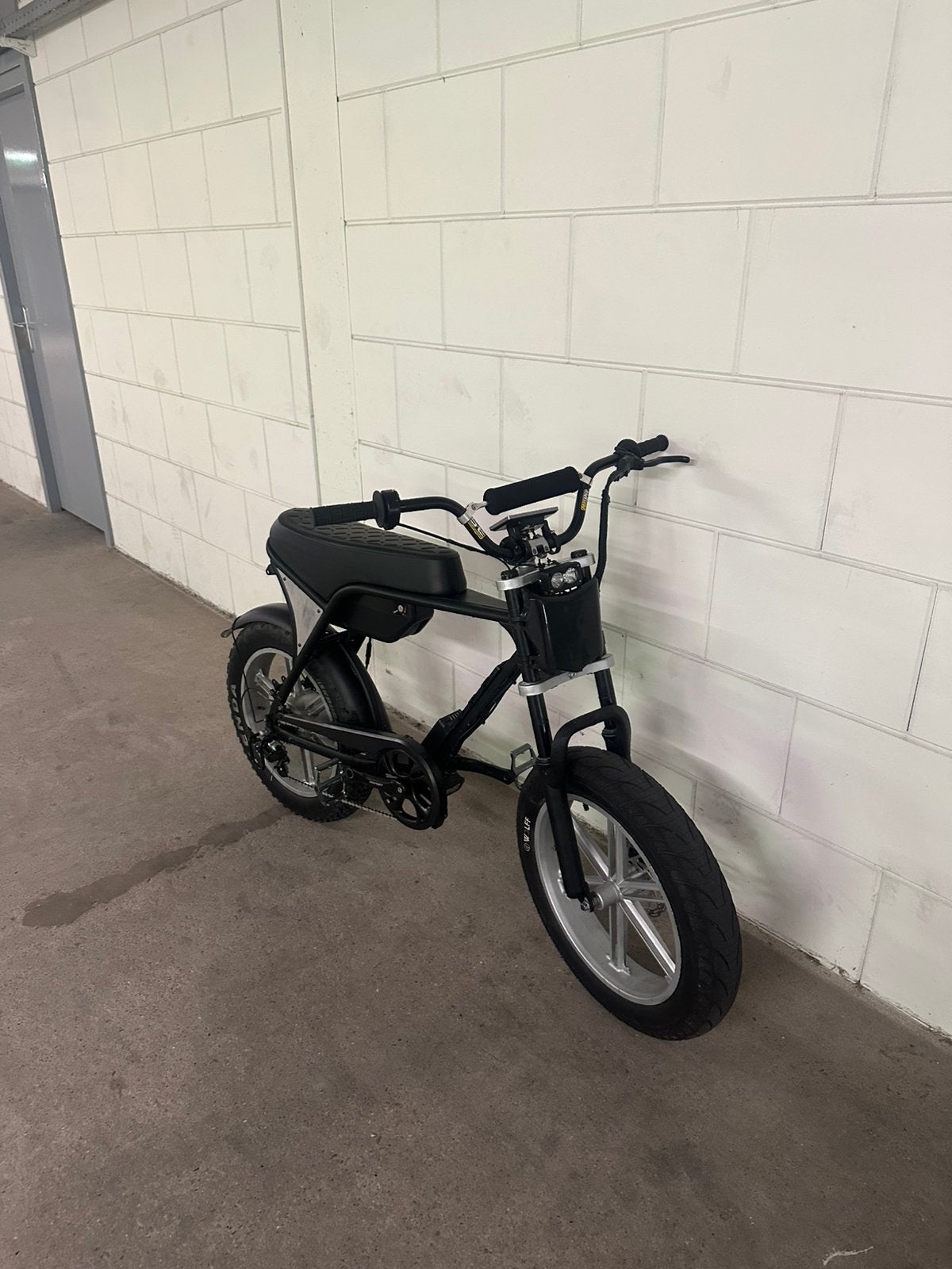 Custom ouxi v8 max, Nieuw, Ophalen, Overige merken