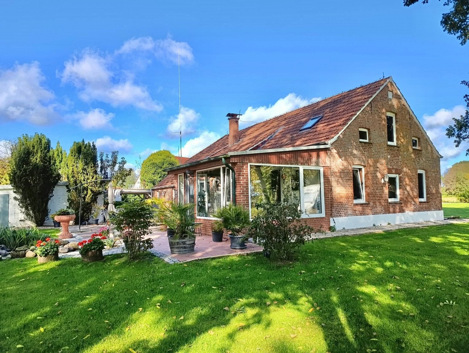 Landhuis nabij Nederlandse grens | 238 m²| 2.600m² / Paarde, 238 m², Woonhuis, Duitsland, Verkoop zonder makelaar