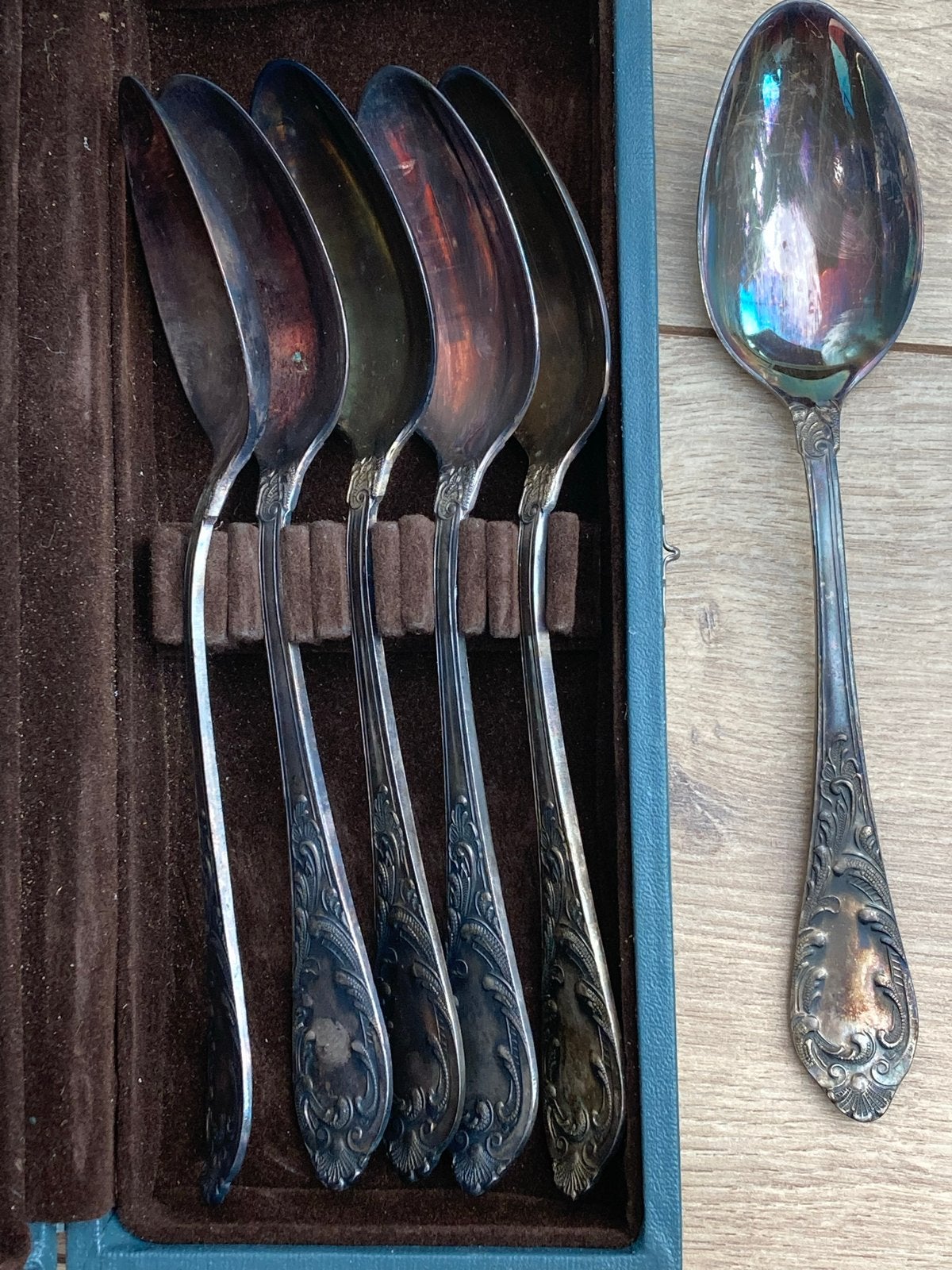 Antieke verzilverde lepels set in originele doos, Ophalen